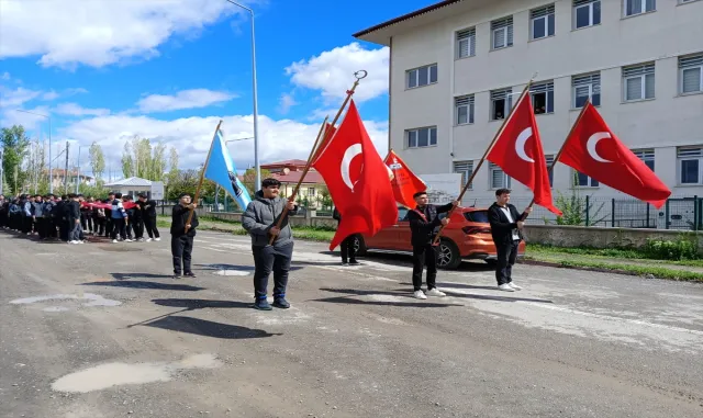 Ulaş'ta Bayrak Yürüyüşü düzenlendi