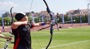 18 ve 21 Yaş Altı Açık Hava Türkiye Okçuluk Şampiyonası, Bolu'da başladı