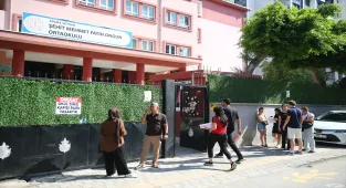 Adana, Mersin, Hatay ve Osmaniye'de YKS'nin ilk oturumu TYT başladı