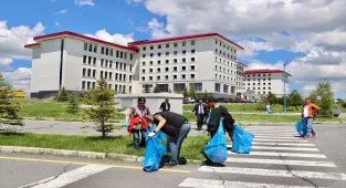 Ardahan Üniversitesi'nde Temiz Kampüs etkinliği düzenlendi