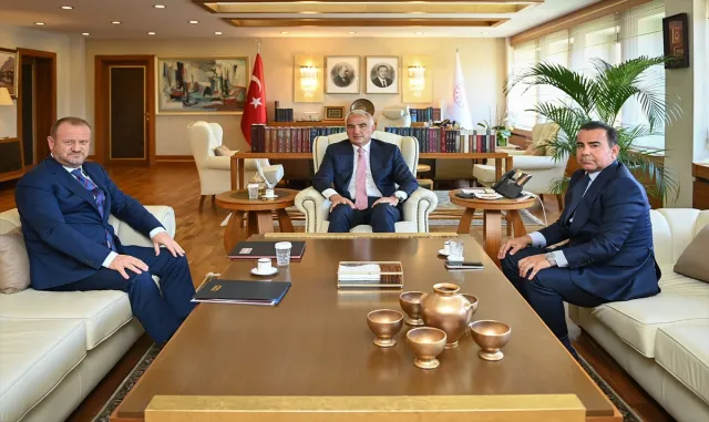 Bakan Ersoy, RTÜK Başkanı Daniş'i kabul etti
