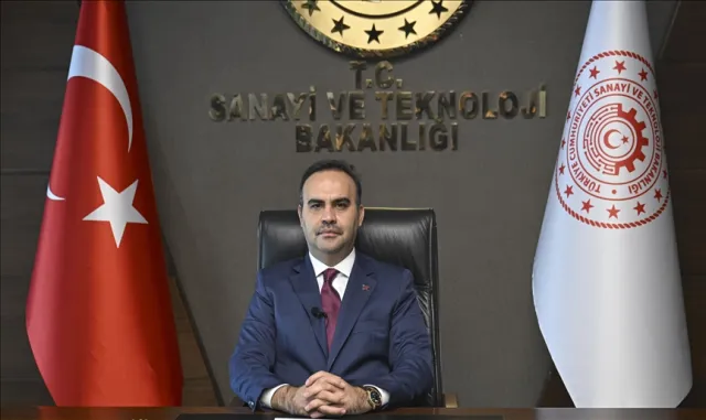 Bakan Kacır, nisan ayına ilişkin sanayi üretim endeksini değerlendirdi: