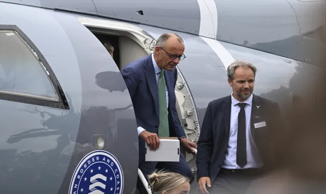 Berlin Uluslararası Uzay ve Havacılık Fuarı kapılarını açtı