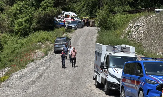 Bolu'da maden ocağındaki göçükte mahsur kalan işçinin cesedine ulaşıldı