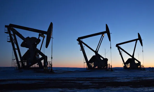 Brent petrolün varili 74,38 dolardan işlem görüyor / 26 Haziran 2026