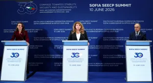 Bulgaristan'da GDAÜ Devlet ve Hükümet Başkanları Zirvesi düzenlendi
