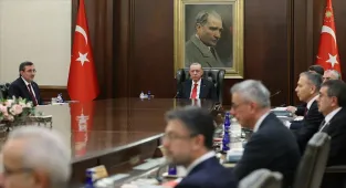 Cumhurbaşkanlığı Kabinesi üyelerinden Birlikte Güçlüyüz paylaşımı