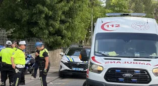 Denizli'de trafik kazasında yaralanan lise öğrencisi öldü