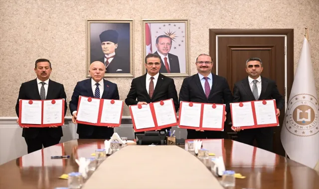 Yunus Emre Enstitüsü ile Sofya Üniversitesi arasında işbirliği protokolü imzalandı