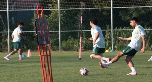 Esenler Erokspor, Bolu'da kampa girdi