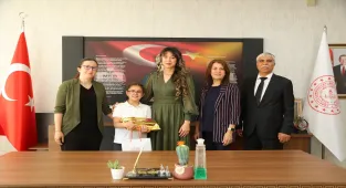 Gölbaşı Tek İlkokulu öğrencisi, Sıfır Atık Yarışmasında Türkiye ikincisi oldu