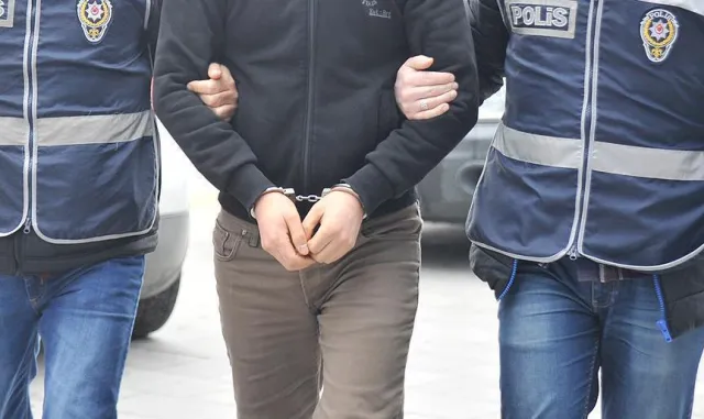 İstanbul'da suç örgütüne yönelik operasyonda 5 şüpheli yakalandı