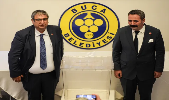 İzmir'de Buca Belediye Başkan Vekili Hüseyin Benzer oldu