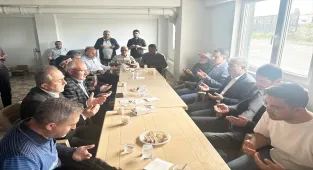 Kaymakam Canpolat’tan KKKA hastalığı şüphesiyle yaşamını yitiren öğrencinin ailesine ziyaret