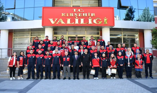 Kırşehir Valisi Demiryürek, MEB AKUB ekibiyle bir araya geldi