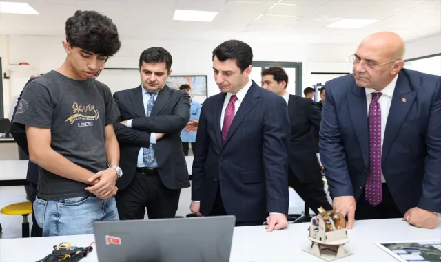 Milli Eğitim Bakan Yardımcısı Macit, Adana'da ziyaretlerde bulundu