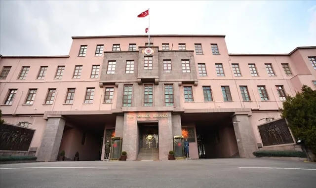 MSB'den Bosna Hersek savaşı gazisine akülü tekerlekli sandalye desteği