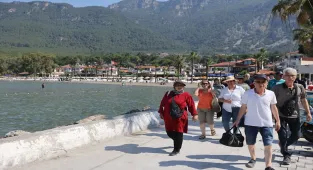 Muğla'da şehit yakınları ve gaziler tekne turunda ağırlandı