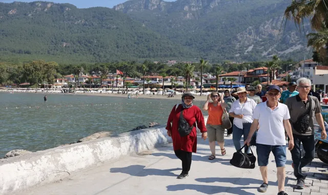 Muğla'da şehit yakınları ve gaziler tekne turunda ağırlandı