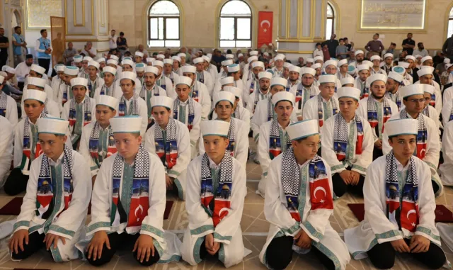 Nevşehir'de hafızlık icazet töreni düzenlendi