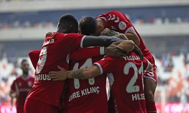 Samsunspor, kombine alan taraftarların adını koltuklarına yazacak