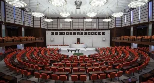 TSK ile ilgili düzenlemeleri de içeren kanun teklifi TBMM Milli Savunma Komisyonunda kabul edildi (1)