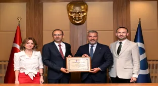 Turizm Eğitimi Değerlendirme ve Akreditasyon Kurulu'ndan Anadolu Üniversitesi EMYO'ya akreditasyon 