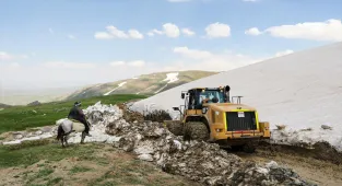 Van'da kış boyunca kapalı olan yayla yolları açıldı