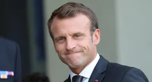 Zelenskiy, G7 Zirvesi kapsamında Fransa'da Trump ve Macron ile bir araya geldi