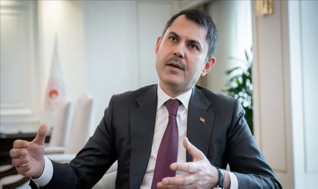 Bakan Kurum, Malatya'da sosyal konutların kura çekim töreninde konuştu