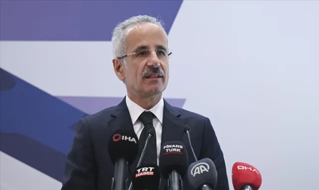 Bakan Uraloğlu Sakarya'da konuştu