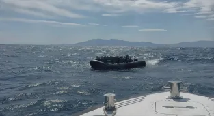 Çanakkale'de 43 düzensiz göçmen yakalandı