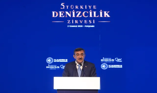 Cumhurbaşkanı Yardımcısı Yılmaz, 5. Türkiye Denizcilik Zirvesi Ödül Töreni'nde konuştu