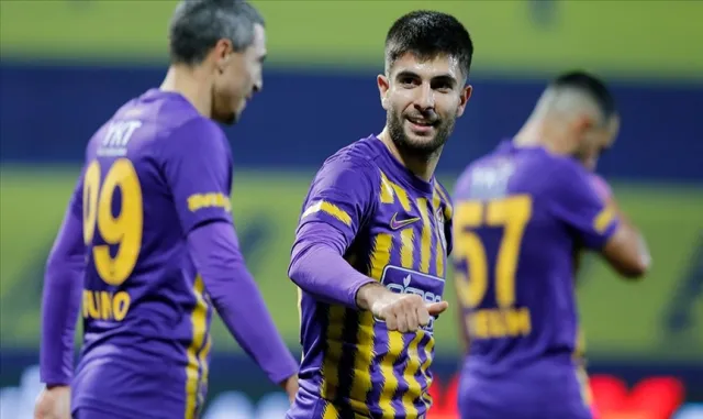 Eyüpspor, Mete Kaan Demir'i kadrosuna kattı