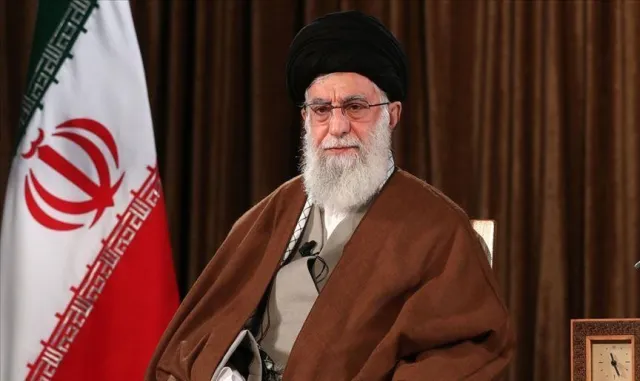 İran'ın eski lideri Hamaney için Tahran'da cenaze namazı kılındı