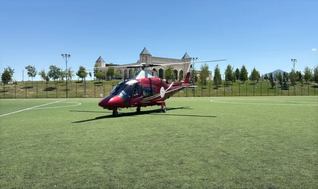 Konya'da hava ambulansı mide kanaması geçiren hasta için havalandı