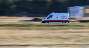 Malatya'da asidoz tanısı konulan hasta ambulans helikopterle sevk edildi