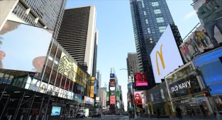 New York borsası karışık seyirle açıldı