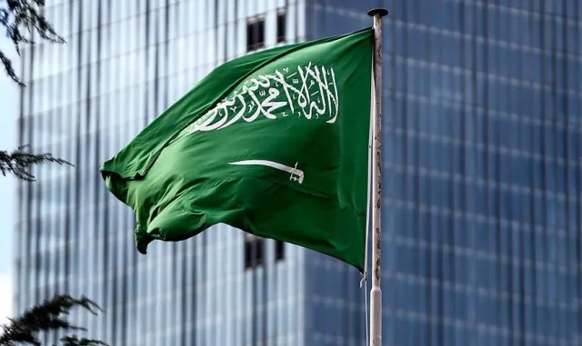 Suudi Arabistan'a taşımacılık yapacak şoförlere vize kolaylığı devrede