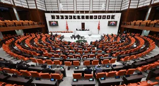 TBMM Genel Kurulunda muhalefet partilerinin grup önerileri kabul edilmedi