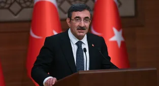 Cumhurbaşkanı Yardımcısı Yılmaz, temmuz ayı dış ticaret verilerini değerlendirdi