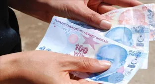 Diyarbakır'da düzenlenen tefecilik operasyonunda 2 zanlı tutuklandı