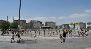 Gaziantep'te sıcak hava etkili oluyor
