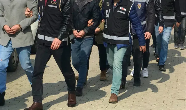 İçişleri Bakanlığında kaçakçılık ve organize suçlarla mücadele konulu güvenlik toplantısı yapıldı