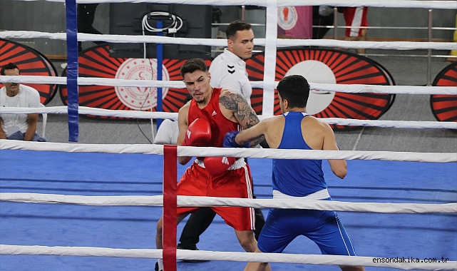 Rize'deki Yeşilay 23 Yaş Altı Türkiye Ferdi Boks Şampiyonası başladı