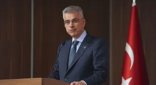 Sağlık Bakanı Memişoğlu, Tekirdağ'daki ilaç üretim tesislerini ziyaret etti