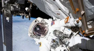SpaceX'in ilk uzay turistlerinden Chris Sembroski İzmir'de öğrencilerle buluştu