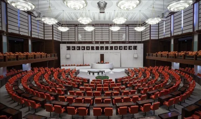 TBMM Genel Kurulu'nda muhalefet partilerinin grup önerileri kabul edilmedi