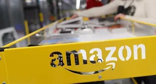 ABD'de Amazon'a ait kargo uçağı iniş sırasında pistten çıktı