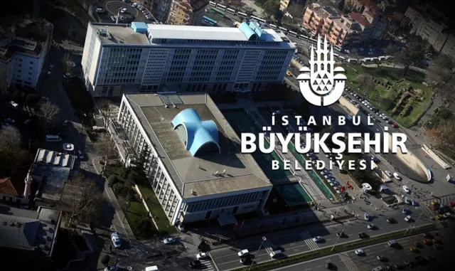 İBB Meclisinde reklam panoları ve bina giydirme ücretleri tartışıldı